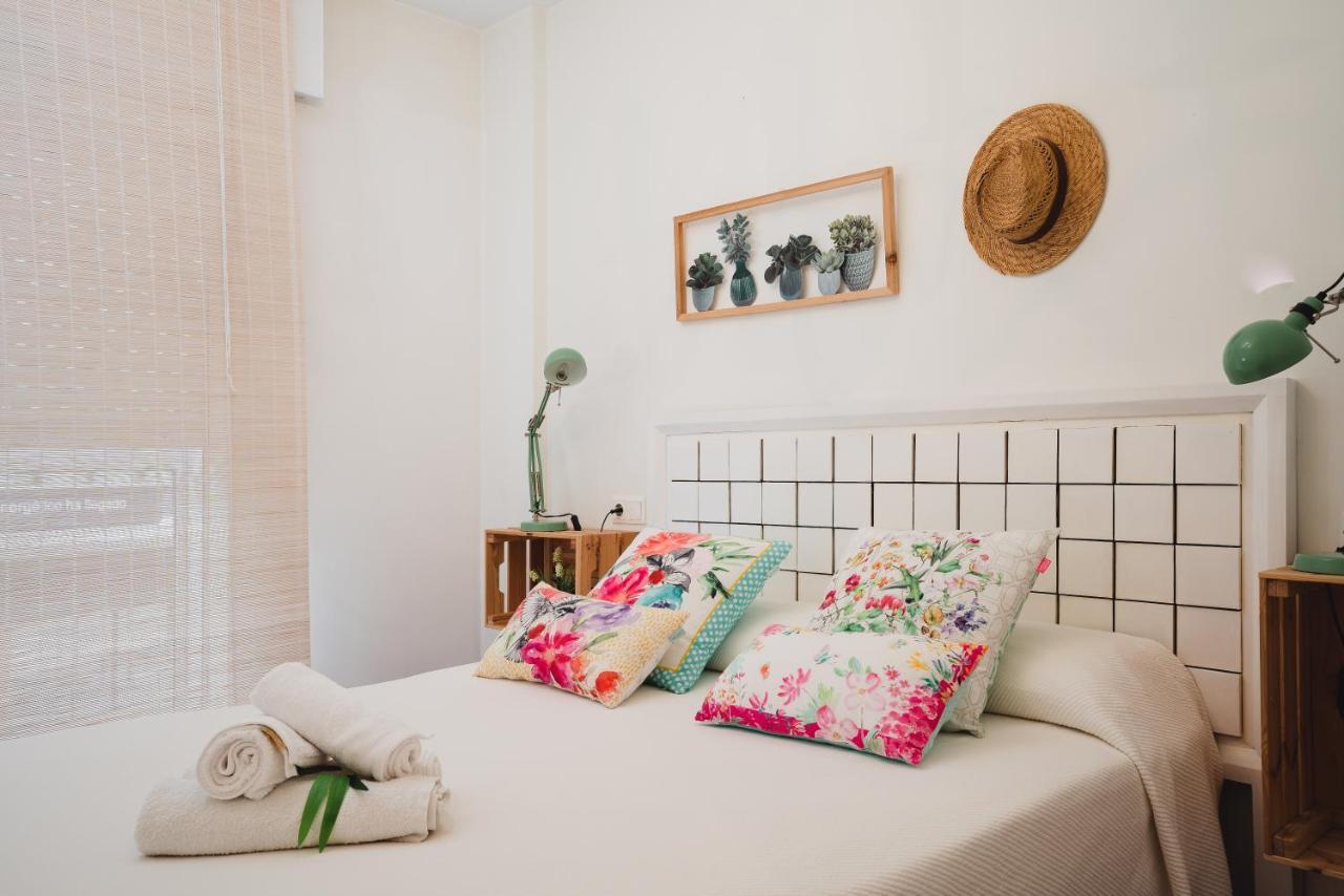 Apartamentos Lorien Milladoiro Exterior photo